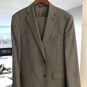 Saks 5th Avenue Slim fit Suit 42r